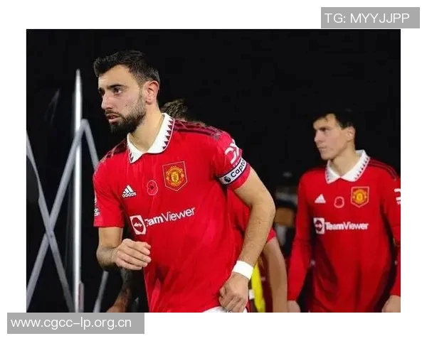 内维尔谈B费:初印象改变他是个努力且善良的人 内维尔谈B费:初印象改变他是个努力且善良的人