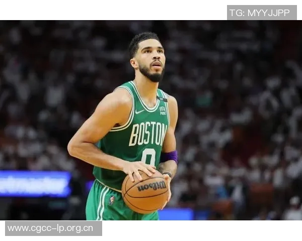 马绍尔信心满满期待球队防守提升目标成为联盟顶尖强队