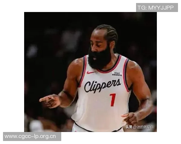 卢指导:球队计划新赛季降低哈登使用率与比赛负荷以提升整体表现 卢指导:球队计划新赛季降低哈登使用率与比赛负荷以提升整体表现