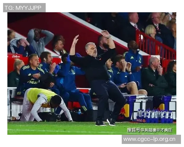 诺丁汉森林主帅澳波上任39天战绩惨淡正式下课 诺丁汉森林主帅澳波上任39天战绩惨淡正式下课