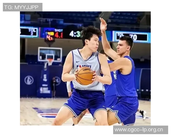 杨瀚森NBA杯赛最后时刻登场表现平平仅获1篮板未能得分 杨瀚森NBA杯赛最后时刻登场表现平平仅获1篮板未能得分