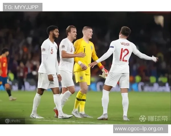 热刺球员对球迷嘘声表示不满召开会议探讨改善关系方案