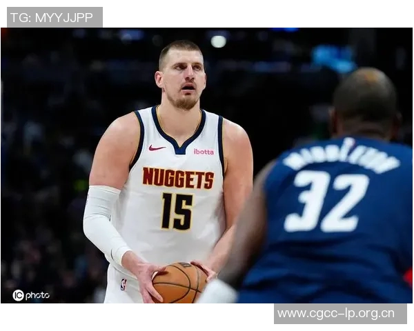 本赛季仅有约基奇与杰伦约翰逊达成200分100板50助20断的壮举