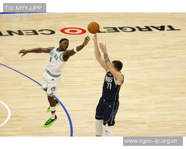 薪资专家建议独行侠交易浓眉与欧文迅速围绕弗拉格重建球队竞争力 薪资专家建议独行侠交易浓眉与欧文迅速围绕弗拉格重建球队竞争力